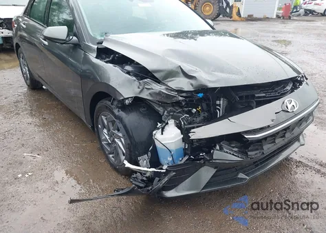2024 Hyundai Elantra Sel from USA, damaged, VIN KMHLM4DG0RU685165